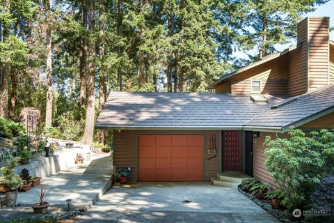 A home in Oak Harbor