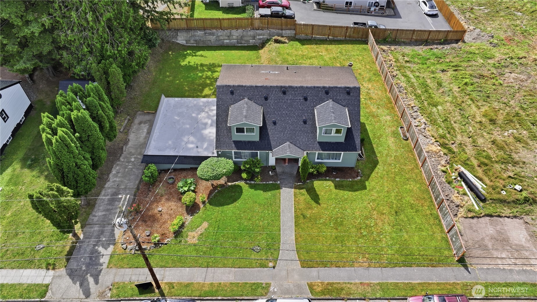 507 3rd Street