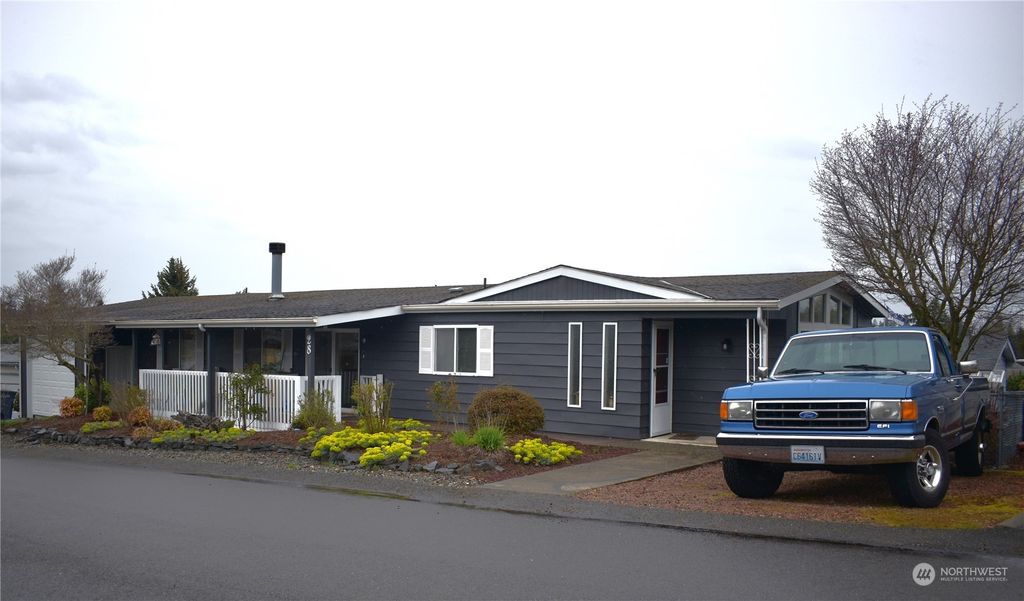 Photo of 2500 Alder Street #28, Milton, WA 98354 (MLS # 2053938)