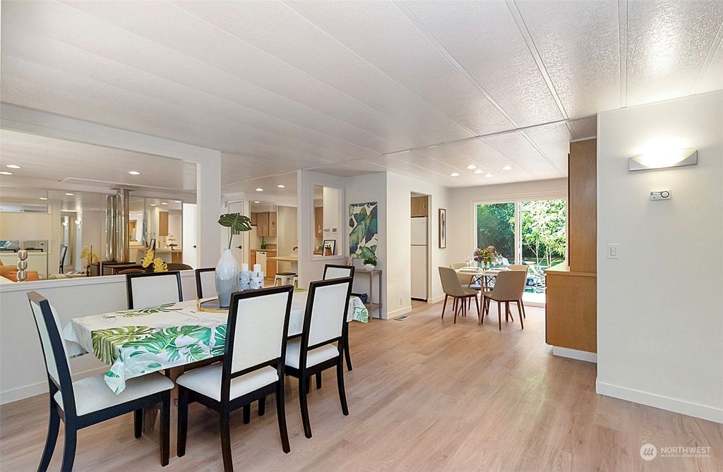 Photo of 4511 264th Avenue NE, Redmond, WA 98053 (MLS # 2131127)