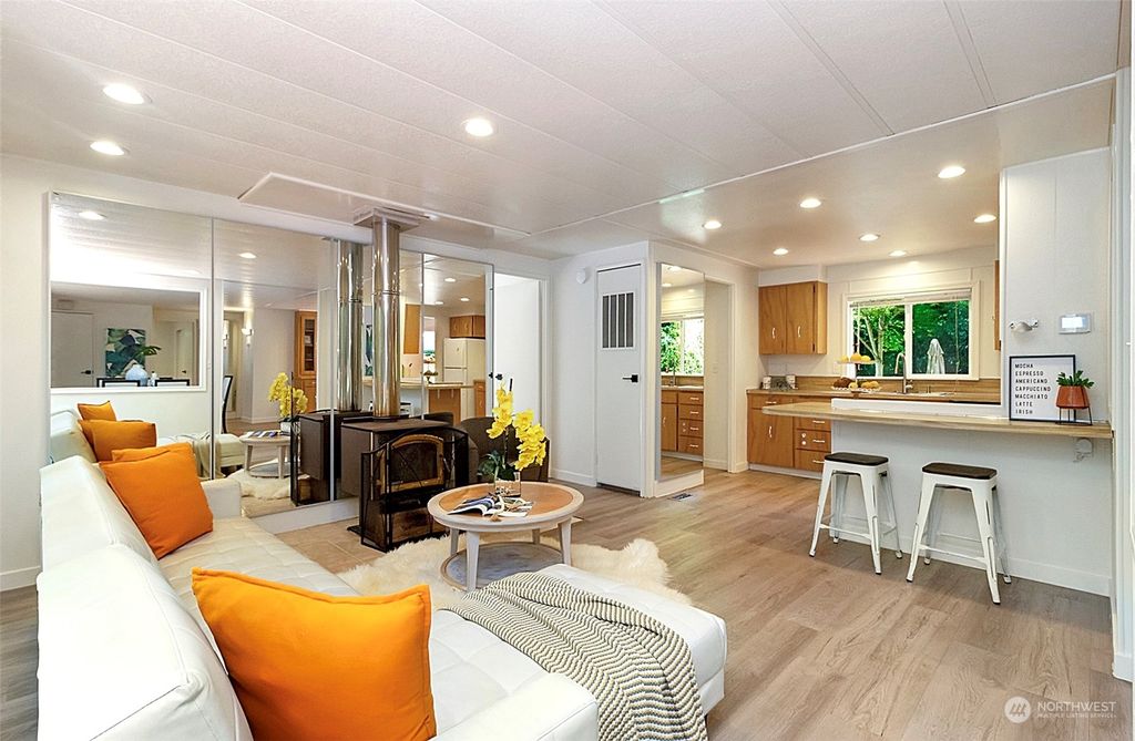 Photo of 4511 264th Avenue NE, Redmond, WA 98053 (MLS # 2131127)