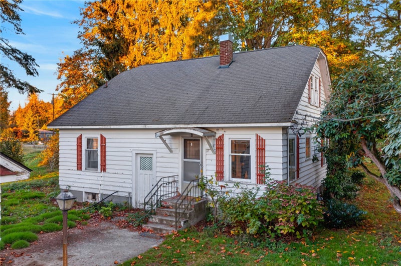 8596 District Line Road