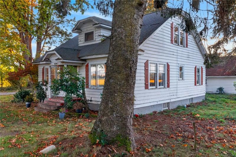 8596 District Line Road