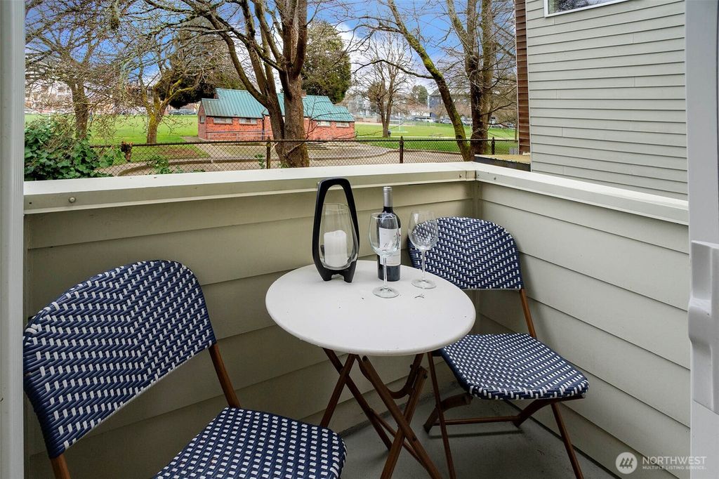 Photo of 928 NW 52nd Street #A, Seattle, WA 98107 (MLS # 2348614)