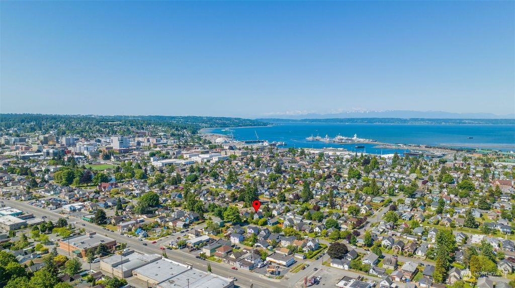 Photo of 2126 Lombard Avenue, Everett, WA 98201 (MLS # 2077489)