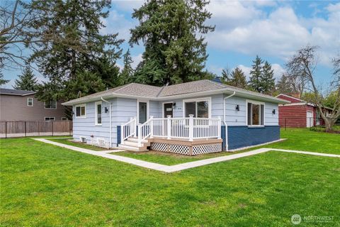 Photo of 454 SW 142nd Street, Burien, WA 98166 (MLS # 2469718)