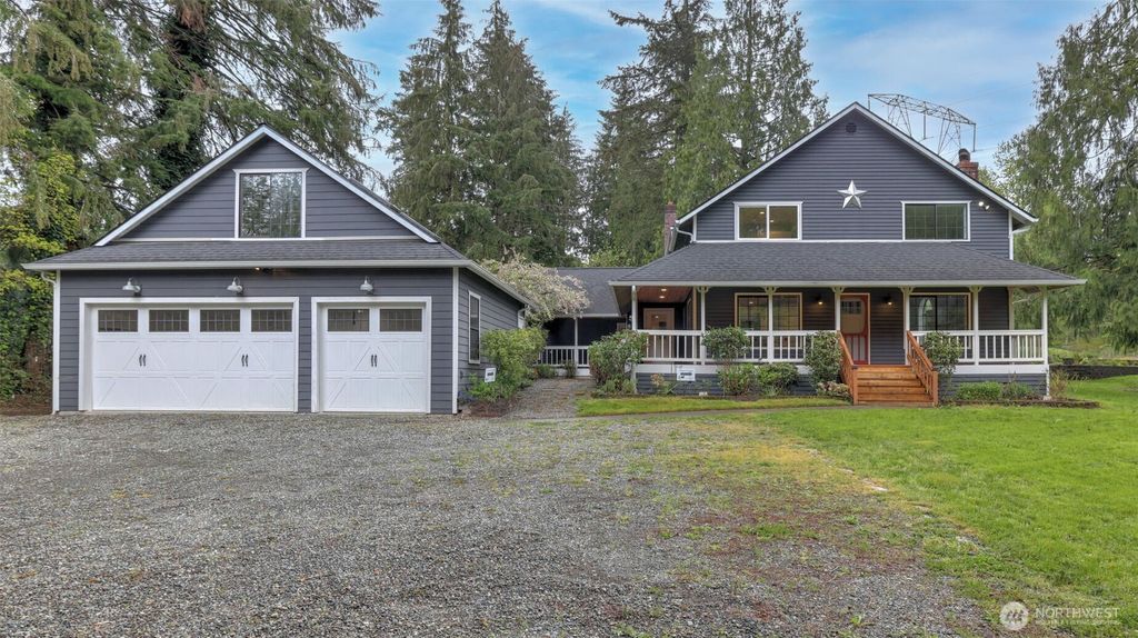 Photo of 20908 188th Avenue SE, Renton, WA 98058 (MLS # 2367882)