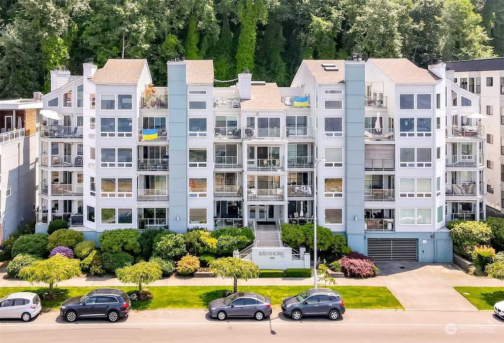 Photo of 1526 Alki Avenue SW #307, Seattle, WA 98116 (MLS # 2178696)