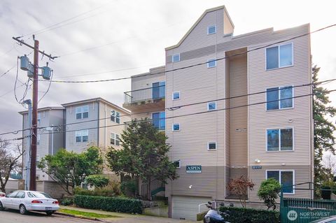 Photo of 2117 N 107th Street #201, Seattle, WA 98133 (MLS # 2484832)