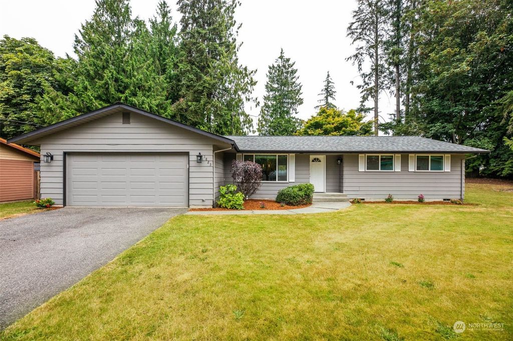 Photo of 1823 111th Drive NE, Lake Stevens, WA 98258 (MLS # 2274587)