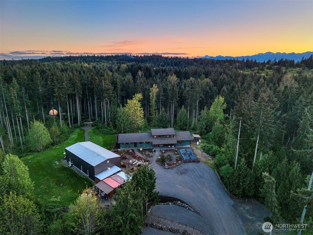Photo of 32065 Epic Place NE, Kingston, WA 98346 (MLS # 2516742)