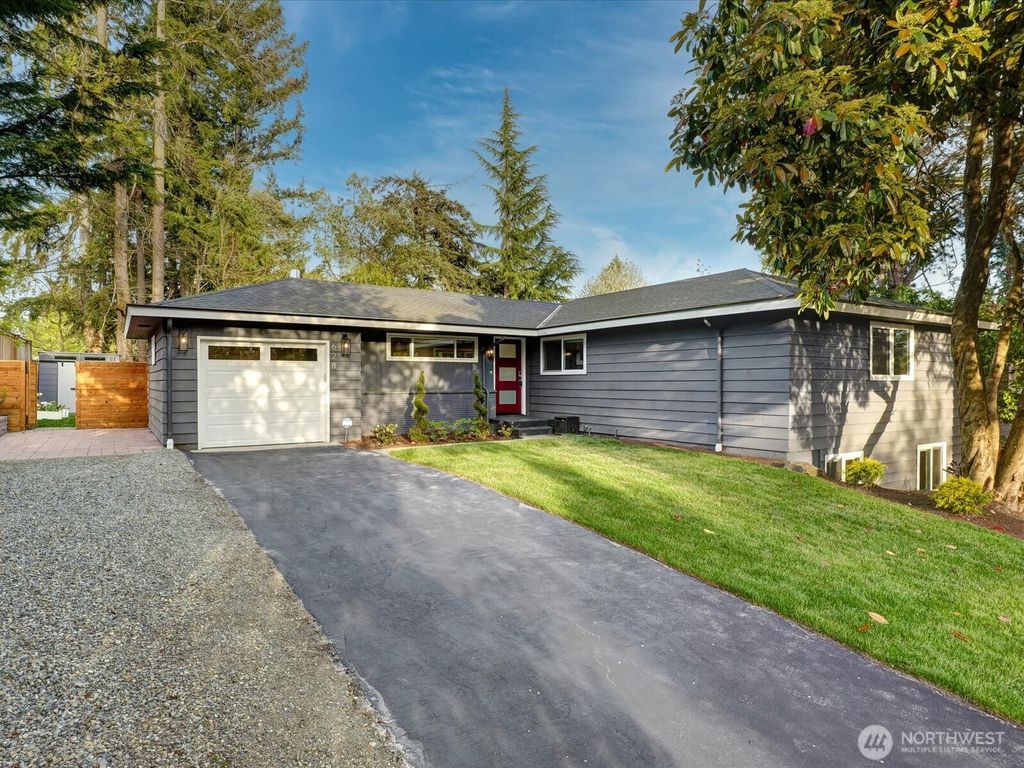 Photo of 628 163rd Avenue SE, Bellevue, WA 98008 (MLS # 2384318)