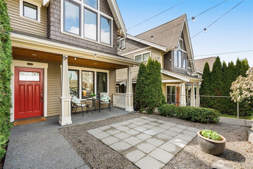 Photo of 1649 S Lane Street, Seattle, WA 98144 (MLS # 2384555)