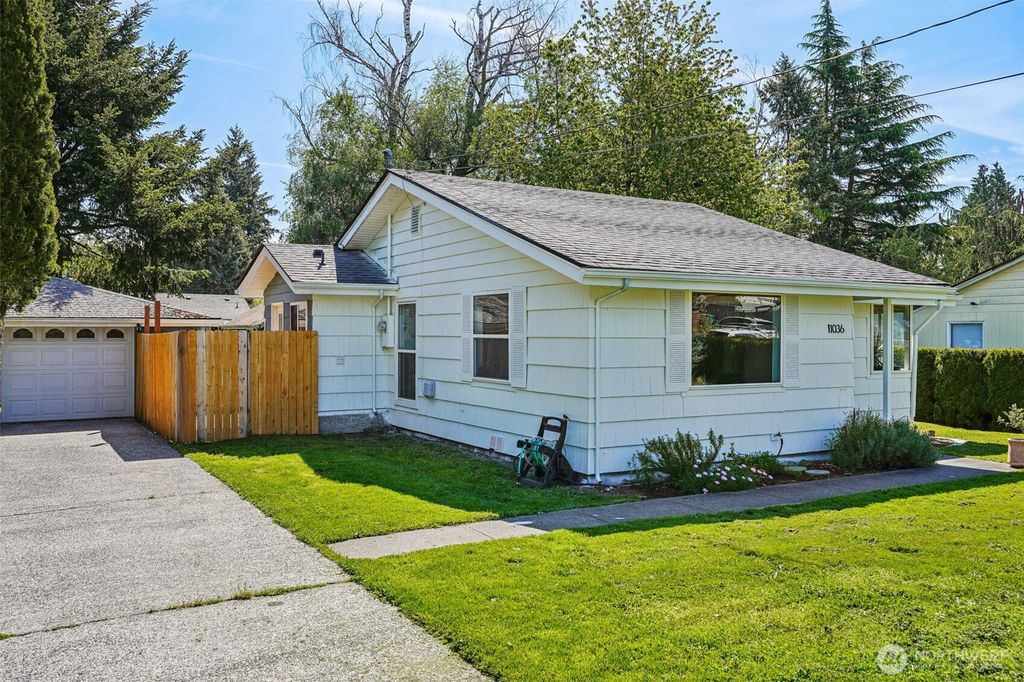 Photo of 11036 2nd Avenue S, Seattle, WA 98168 (MLS # 2374422)