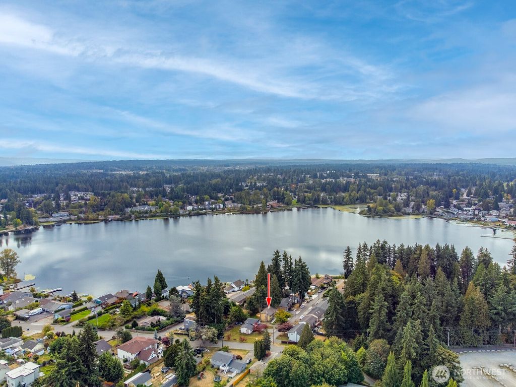 Photo of 11305 W Ibberson Drive, Everett, WA 98208 (MLS # 2433606)
