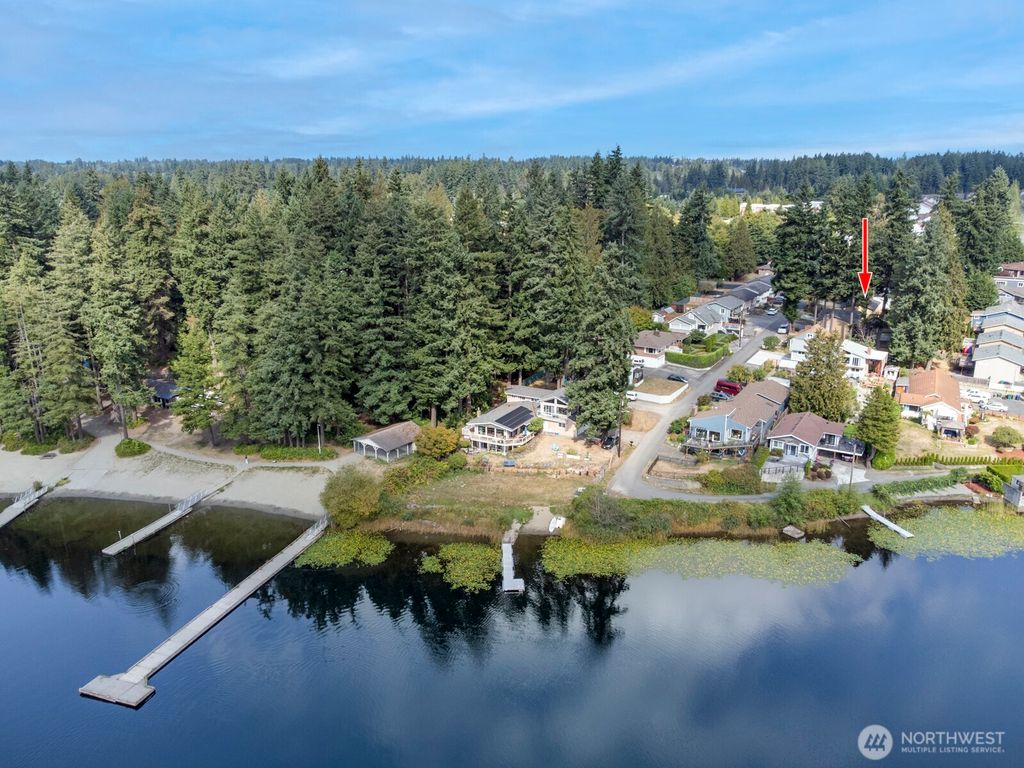 Photo of 11305 W Ibberson Drive, Everett, WA 98208 (MLS # 2433606)