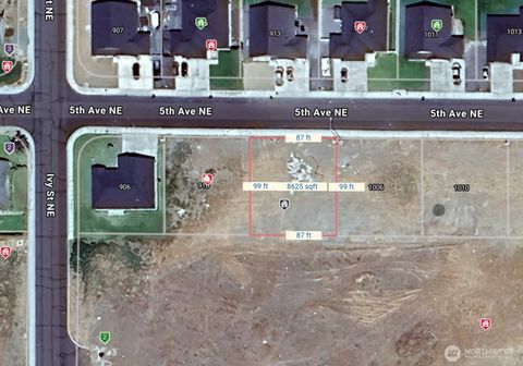 Photo of 912 NE 5th, Ephrata, WA 98823 (MLS # 2463491)