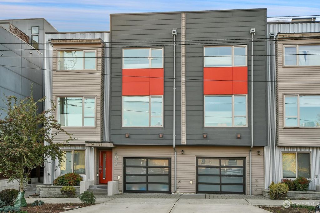 Photo of 1907 25th Avenue S #A, Seattle, WA 98144 (MLS # 2306775)