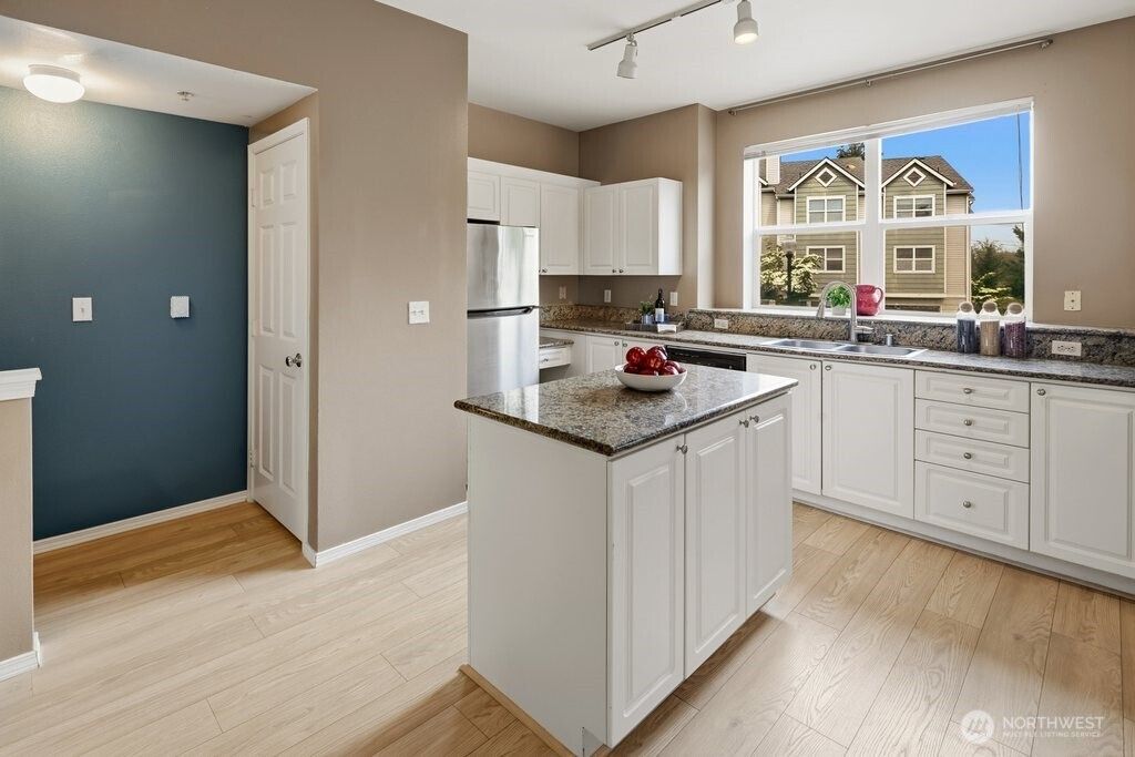 Photo of 3116 164th Street SW #504, Lynnwood, WA 98087 (MLS # 2534762)