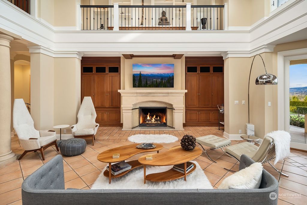 listing image 9368808391355666036