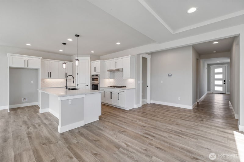 2138 168th Place NE