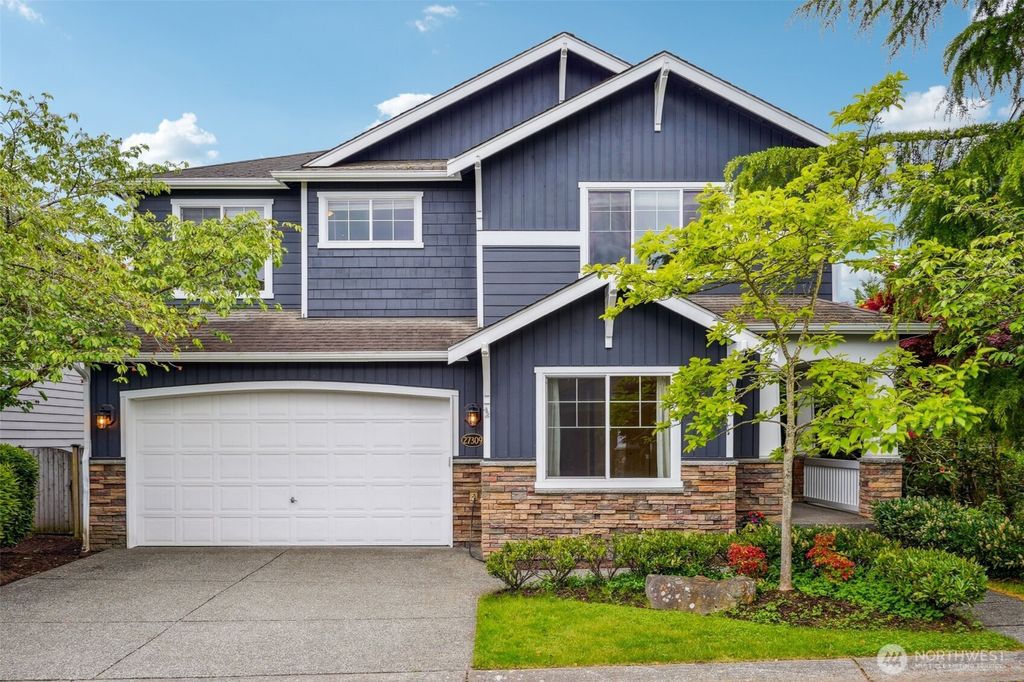 Photo of 27309 SE 10th Court, Sammamish, WA 98075 (MLS # 2378863)