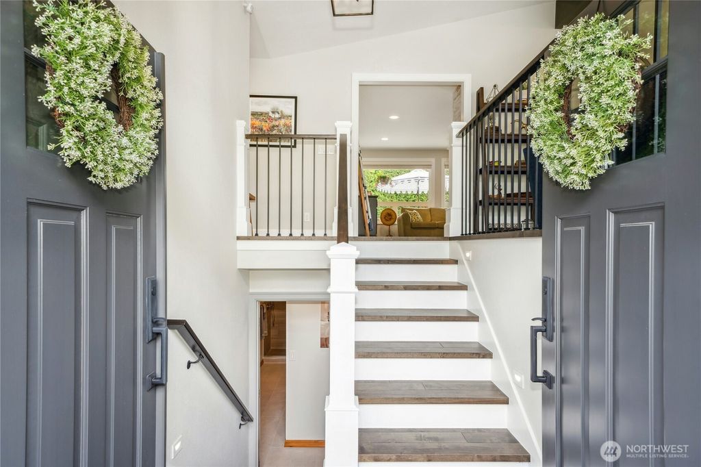 Photo of 4436 155th Avenue SE, Bellevue, WA 98006 (MLS # 2374625)