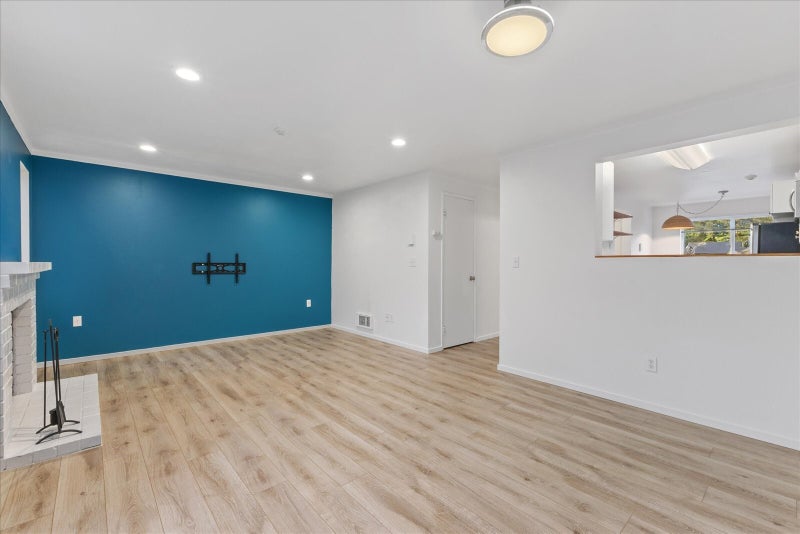 21904 56th Avenue W B2