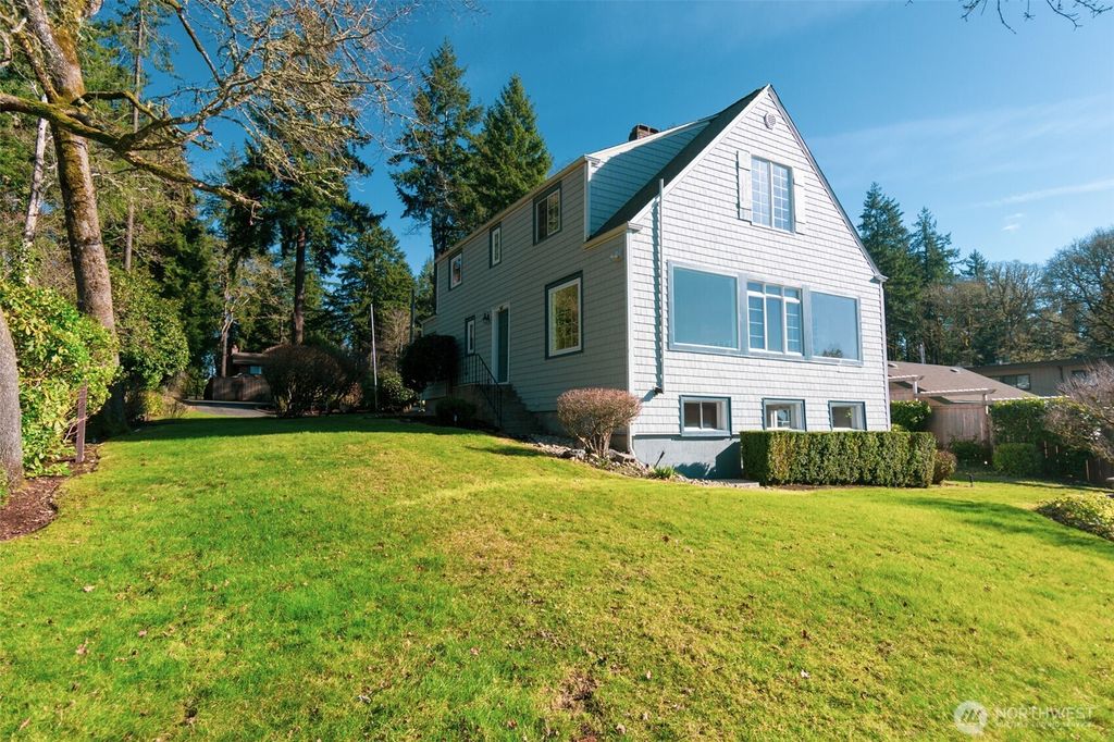 Photo of 10826 Meadow Road SW, Lakewood, WA 98499 (MLS # 2483058)