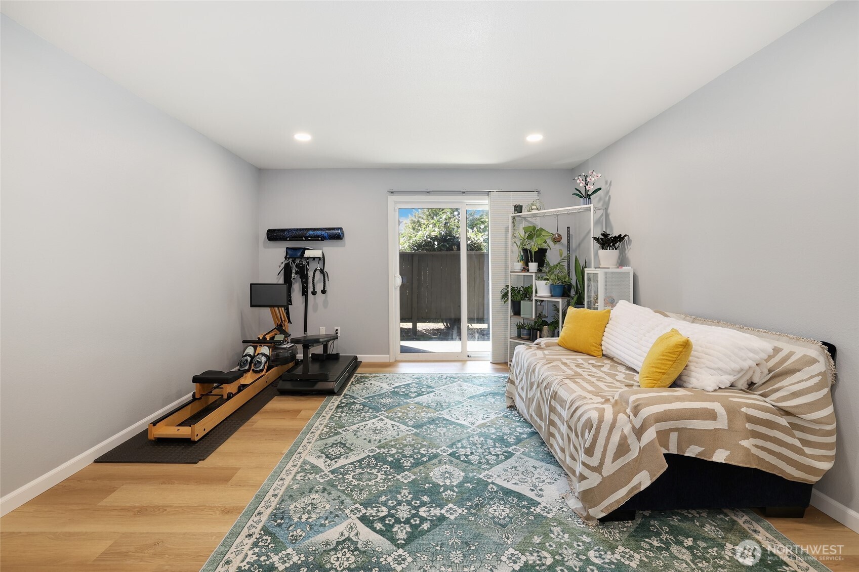 1505 N Defiance Street Q105
