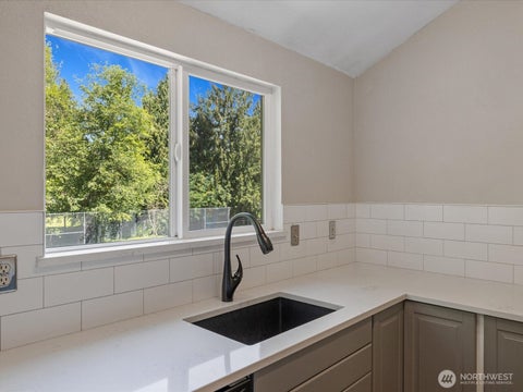 Photo of 820 E Cady Road #D202, Everett, WA 98203 (MLS # 2534791)
