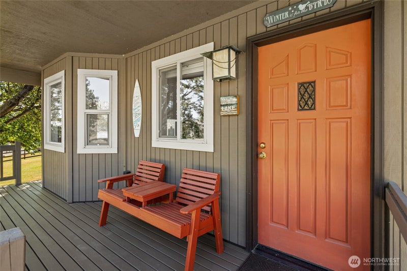 1250 Twin Lakes Road