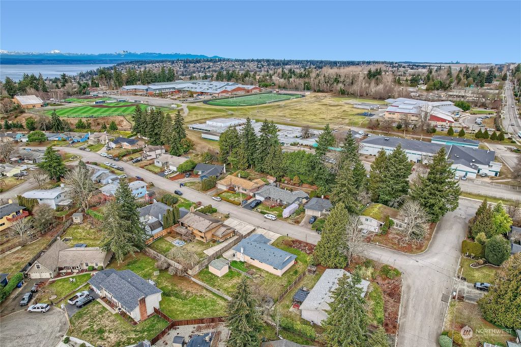Photo of 2139 S 229th Street, Des Moines, WA 98198 (MLS # 2026224)