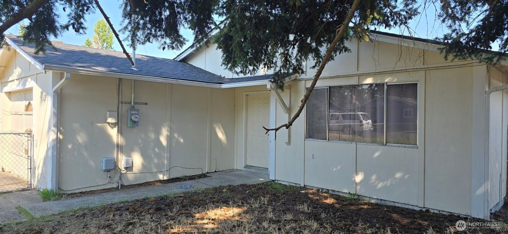 Photo of 7105 S Madison Street, Lakewood, WA 98409 (MLS # 2443582)