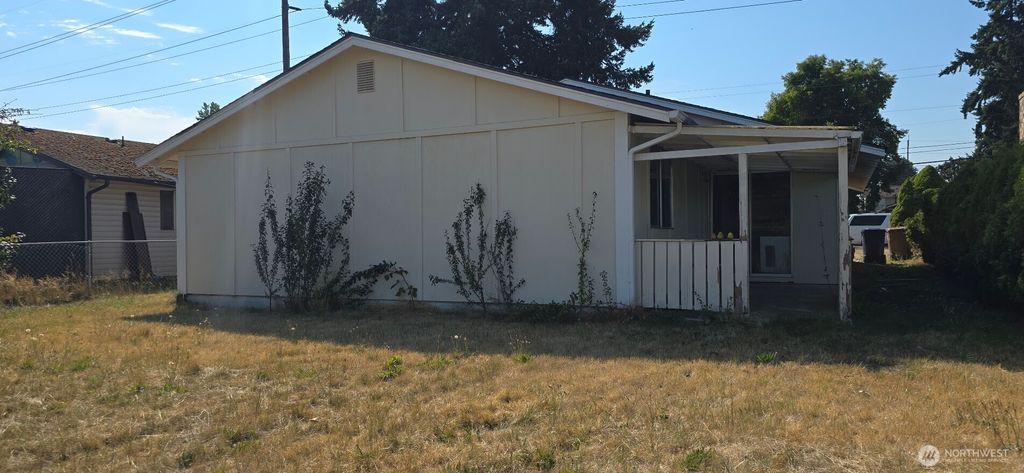 Photo of 7105 S Madison Street, Lakewood, WA 98409 (MLS # 2443582)