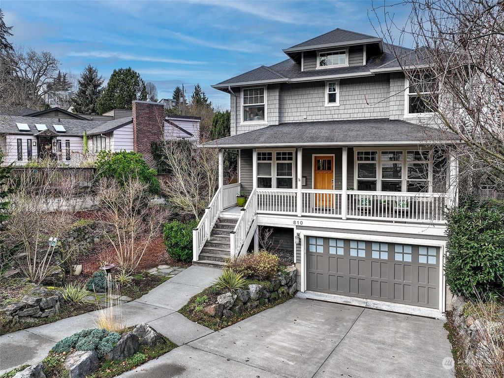 Photo of 810 W Dravus Street, Seattle, WA 98119 (MLS # 2325910)