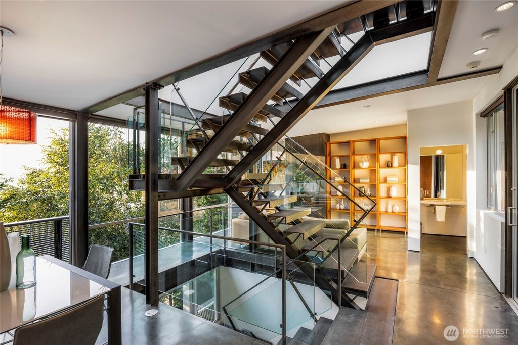 Photo of 2121 Bonair Drive SW, Seattle, WA 98116 (MLS # 2397026)