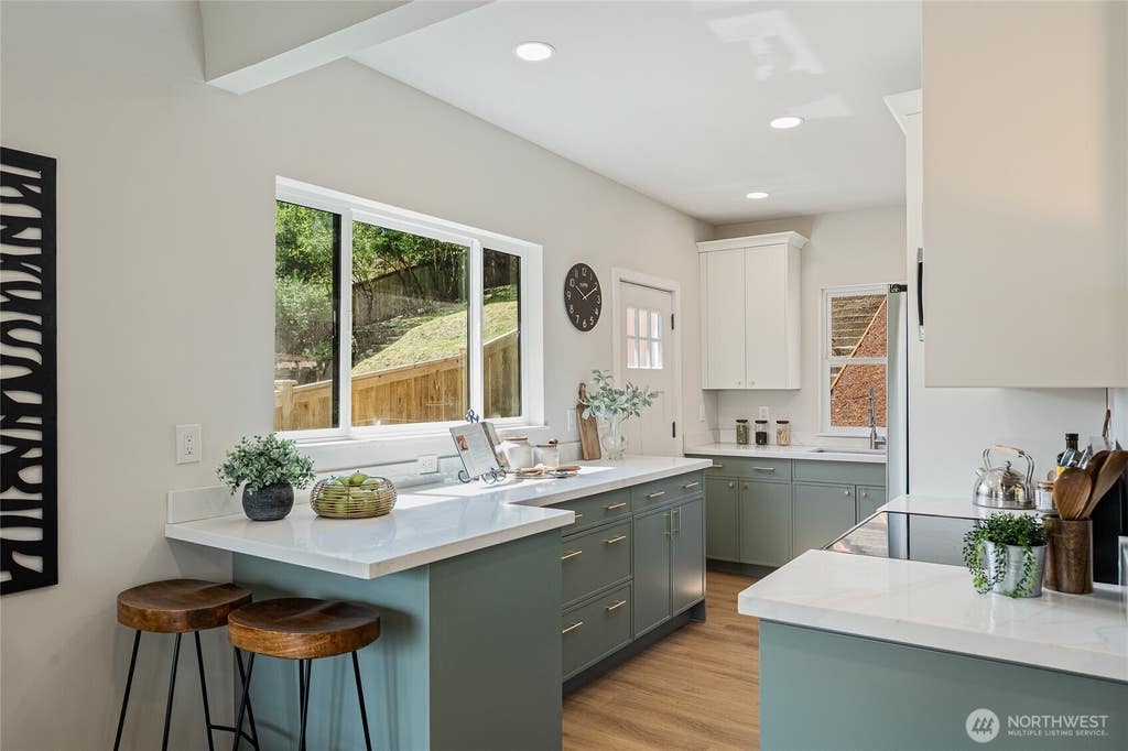 Photo of 4015 Burton Place W, Seattle, WA 98199 (MLS # 2560568)