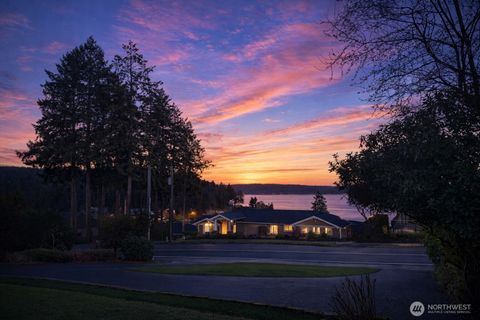 Photo of 7314 Soundview Drive, Gig Harbor, WA 98332 (MLS # 2481390)