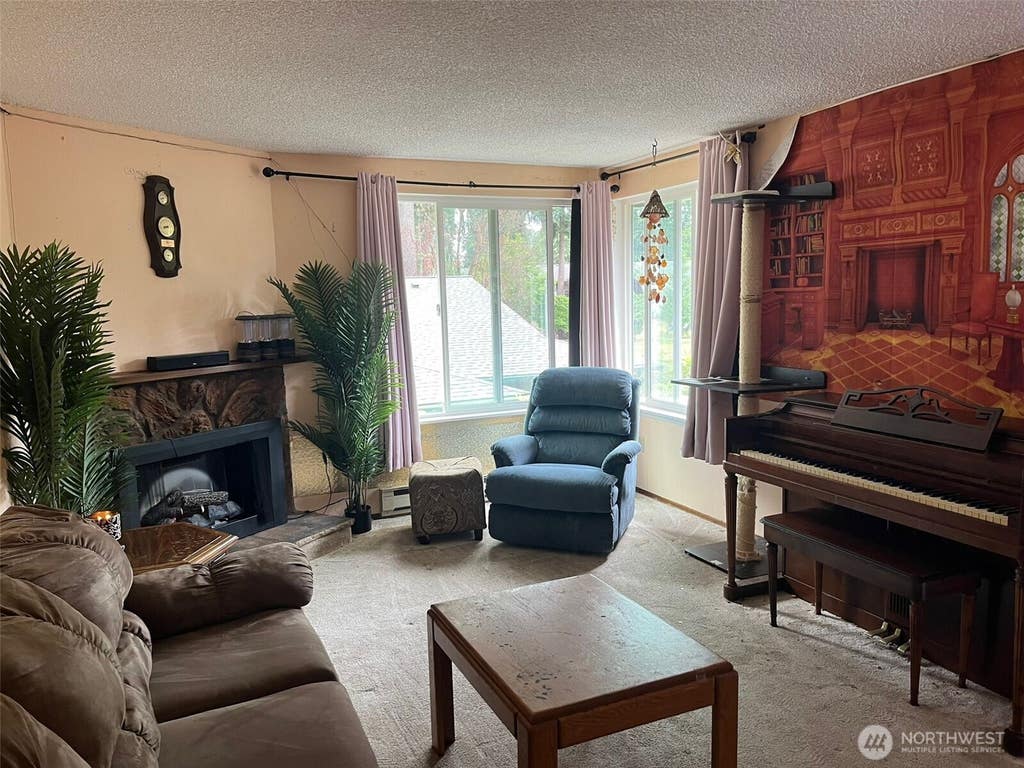 Photo of 511 S 325th Street #23B, Federal Way, WA 98003 (MLS # 2553654)