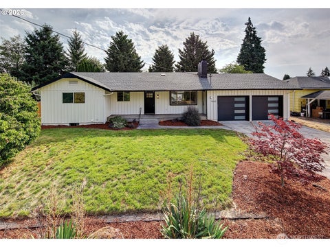 Photo of 1060 Cowlitz View Court NW, Castle Rock, WA 98611 (MLS # 2529537)