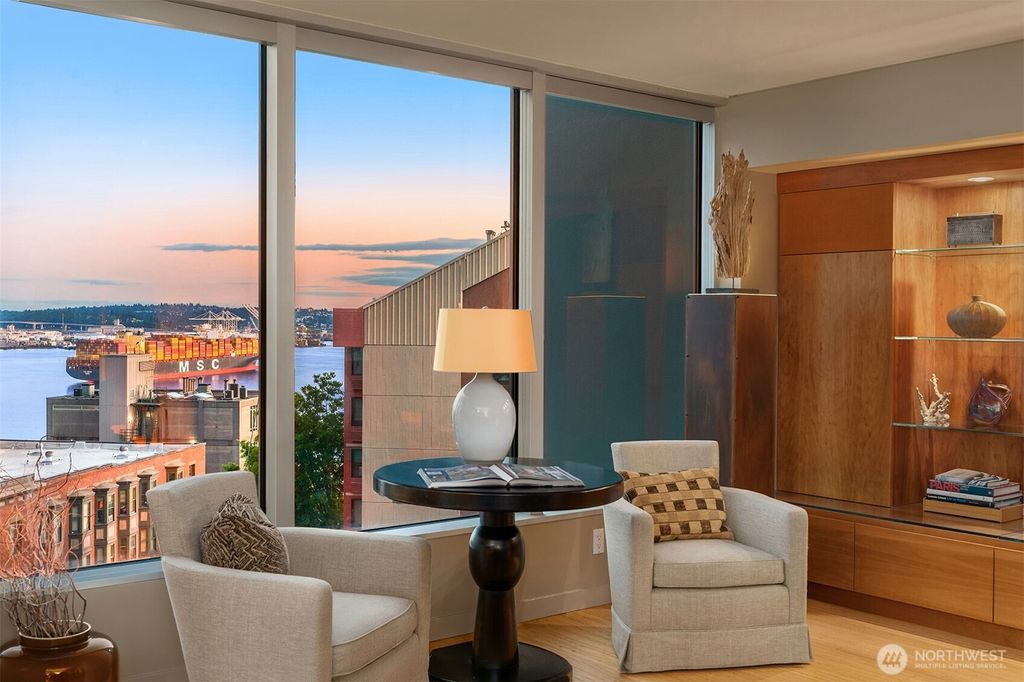 Photo of 2000 1st Avenue #804, Seattle, WA 98121 (MLS # 2389712)