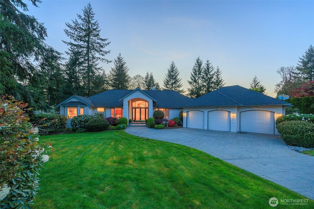 Photo of 21116 120th Drive SE, Snohomish, WA 98296 (MLS # 2364506)