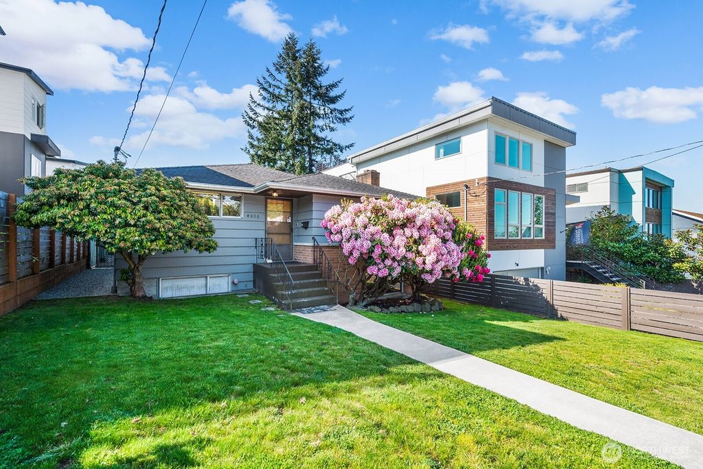 Photo of 4015 SW Thistle Street, Seattle, WA 98136 (MLS # 2368122)