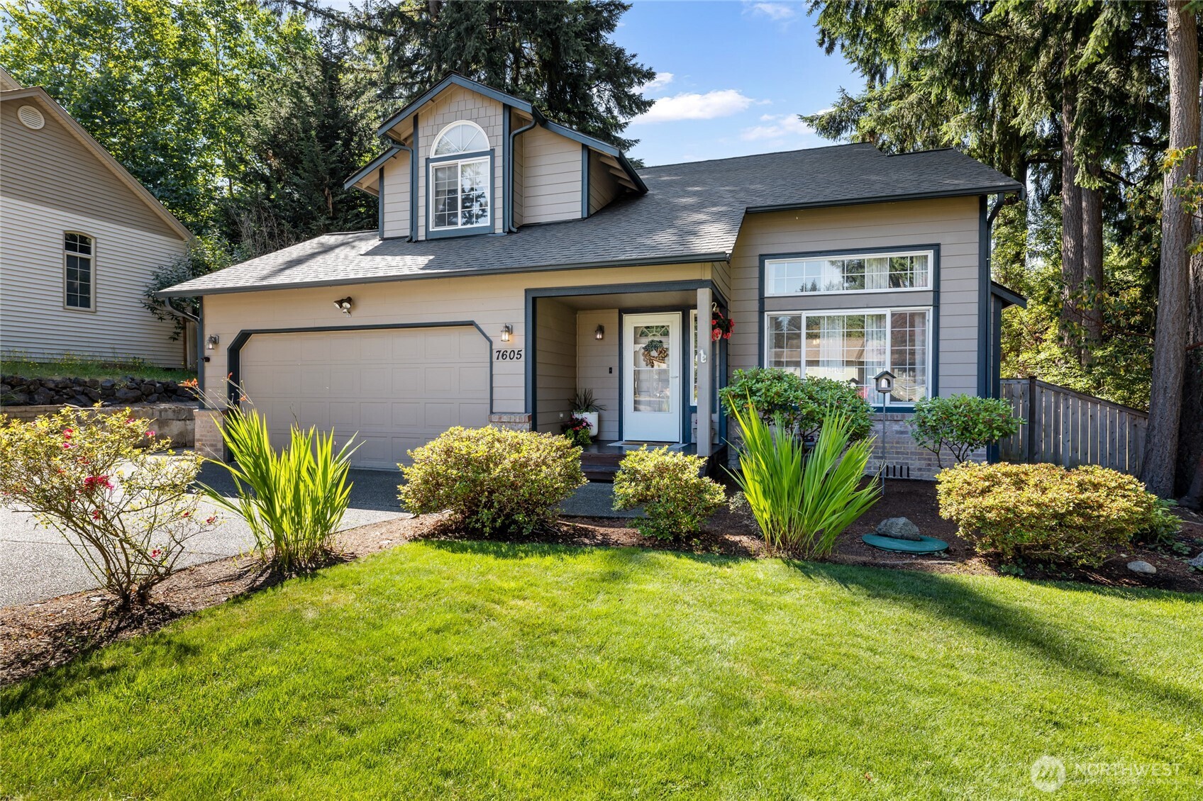 7605 38th Court SE