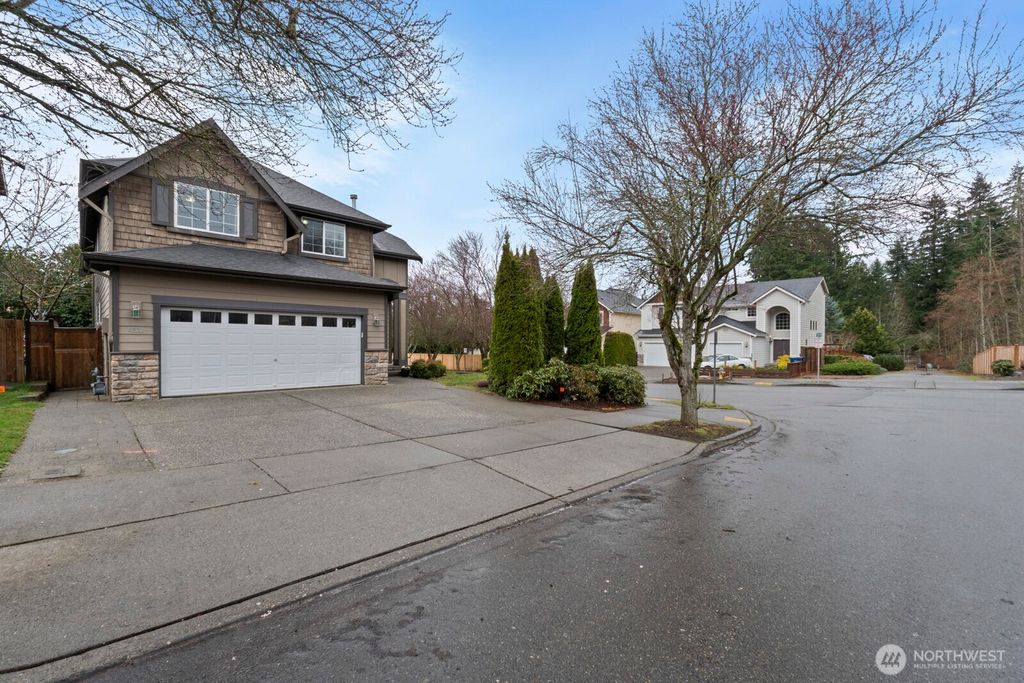 Photo of 4233 154th Place SE, Bothell, WA 98012 (MLS # 2482698)