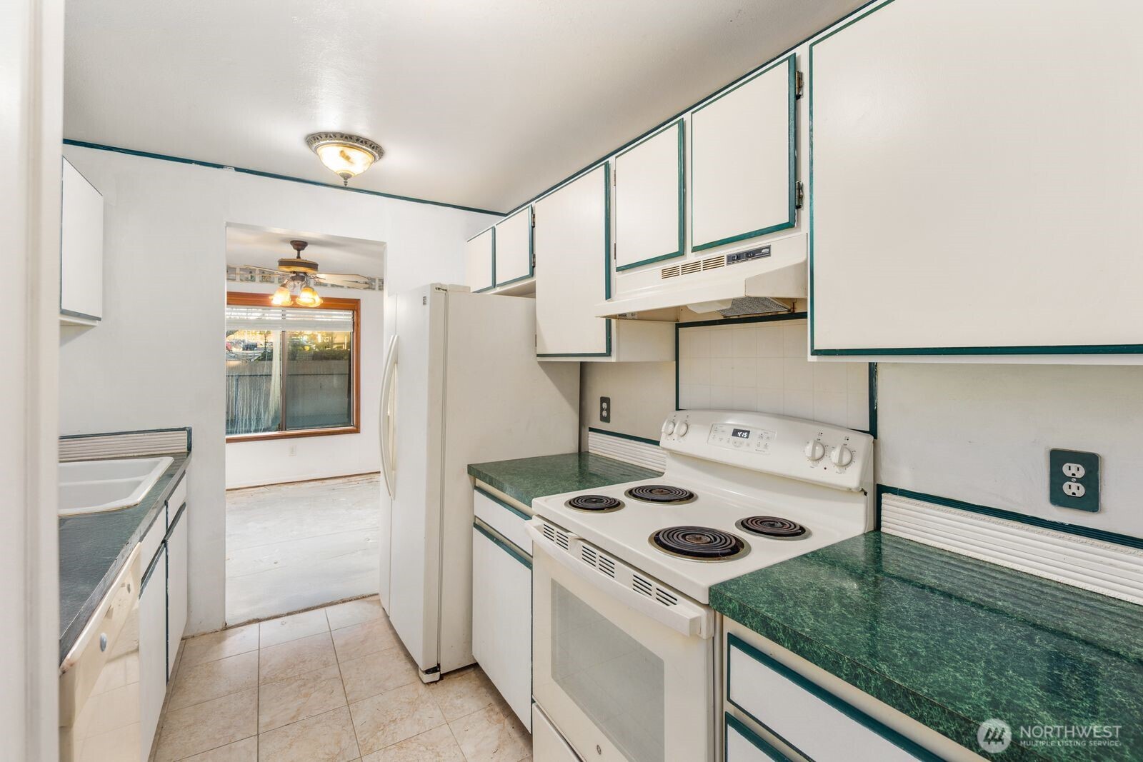 1414 154th Avenue NE 4606