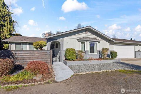 Photo of 10021 33rd Street Ct E, Edgewood, WA 98371 (MLS # 2479529)