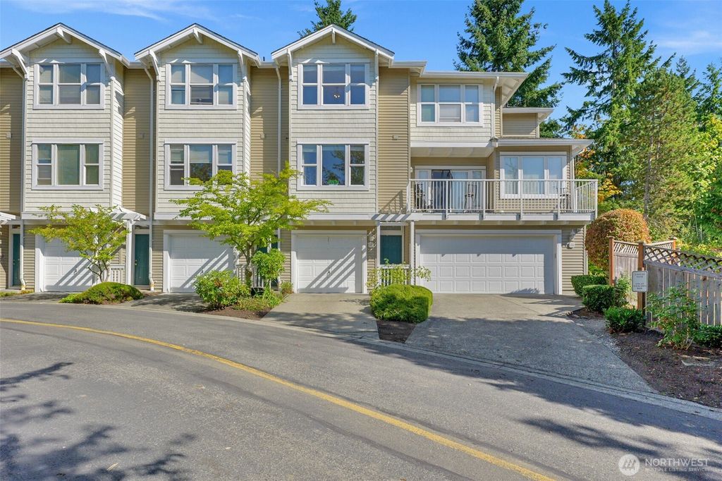 Photo of 2680 139th Avenue SE #115, Bellevue, WA 98005 (MLS # 2437941)
