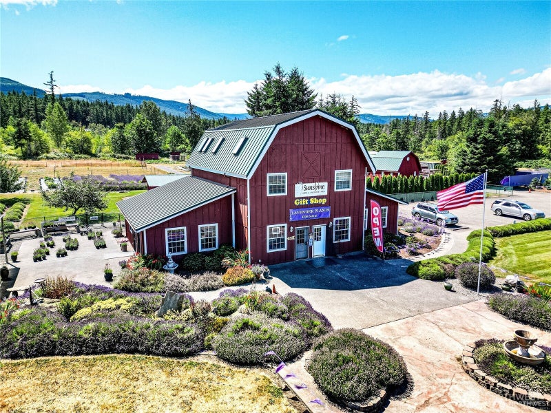 274154 Highway 101